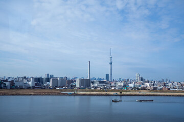 Fototapeta na wymiar Tokyo cityscape, Tokyo skytree and river