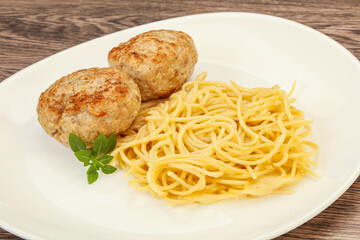 Spaghetti with homemade chicken cutlet