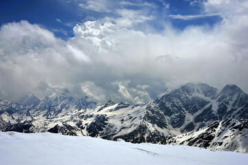 Obraz premium View of the main Caucasian ridge from the southern slope of Elbrus.