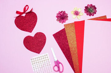 Instruction postcards made of colored paper with a heart on Valentine's Day with your own hands. 