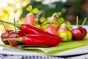 Plating balls,Thai dessert,A type of snack, made with mung bean paste into various shapes, usually fruits and vegetables, then painted with food coloring. Then dipped in agar to make it shiny