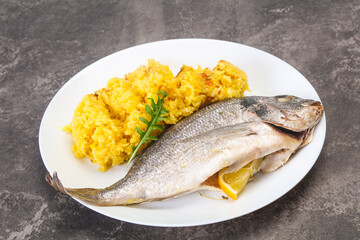 Steamed Dorada fish with rice