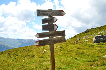 Wegweiser für Wanderungen