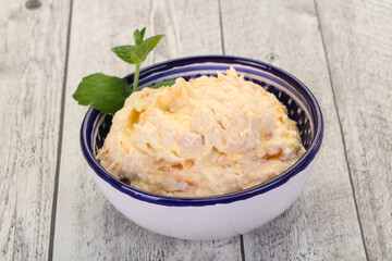 Curd with dry apricot