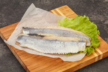 Herring fillet with salad leaves