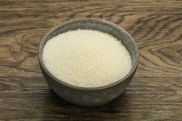 White sugar in the bowl