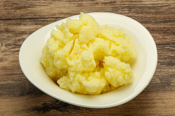 Mashed potato in the bowl