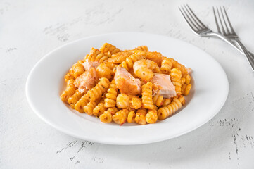 Bisque pasta with salmon
