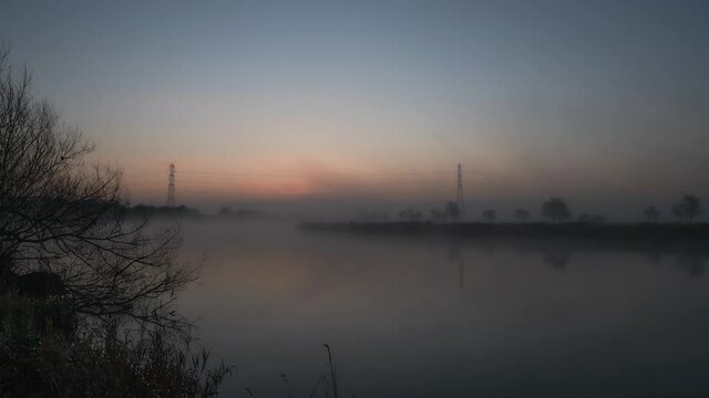 Nottingham Trent Mist Sunrise Timelapse