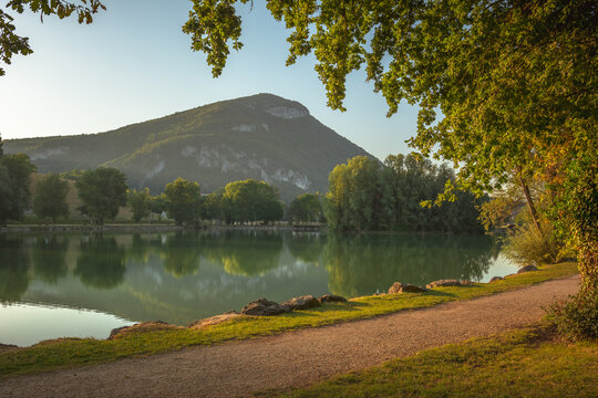 Annecy, Lac de la Balme de Sillingy