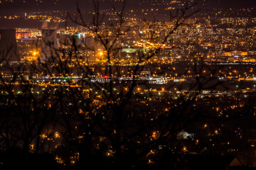 Panorama miasta w nocy