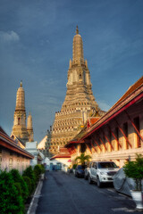 Fototapeta premium wat arun tempel bangkok Thailand, place of buddhism