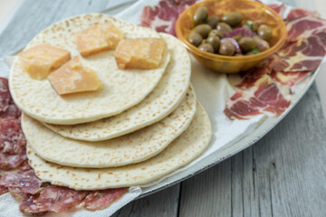 Piadina with cheese and salami
