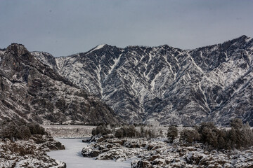 Fototapeta premium snow covered mountains in winter
