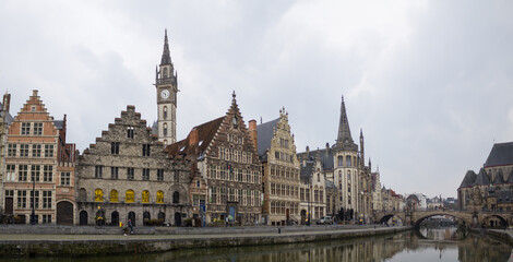 Fototapeta na wymiar old buildings at the river in belgium
