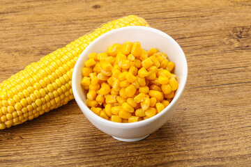 Sweet yellow corn in the bowl