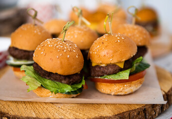 cheeseburgers