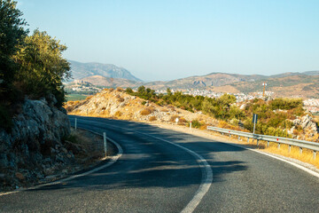 the road to the mountains