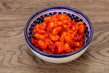 Baked kidney with tomato and pepper