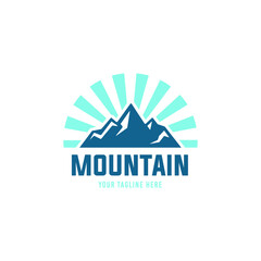 Fototapeta na wymiar Mountain Logo. Outdoor logo design template 
