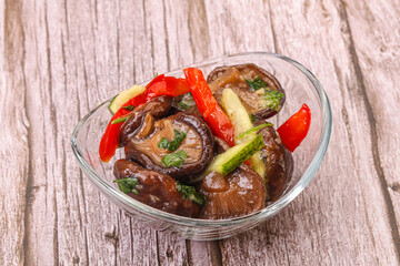 Marinated shiitake mushrooms with herbs