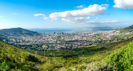 Panoramic view of the city in Dawn (Sunrise in Cape Town, Table Mountain views)