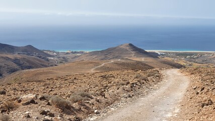 fuerteventura dessert climate Pico de la Zara hikking