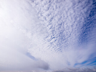 冬の九重連山大船山から眺める青空