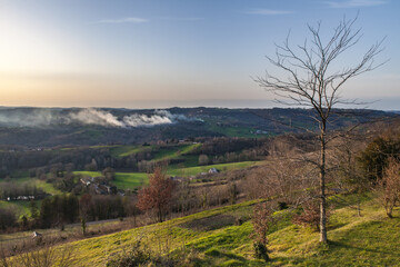 Yssandon (Corrèze, France) - Panorama depuis le vieux bourg sur l'Yssandonnais © PhilippeGraillePhoto