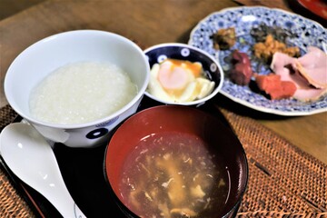 朝粥の家庭料理