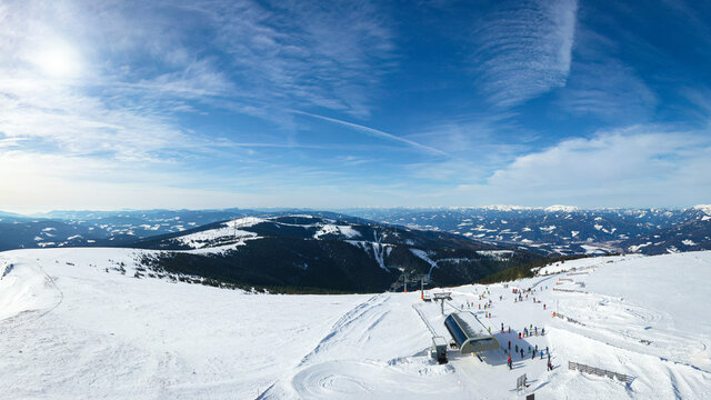 Stuhleck Semmering skiing region during winter