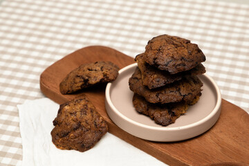 homemade chocolate chip cookies