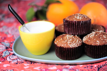 cake and milk on green plate.