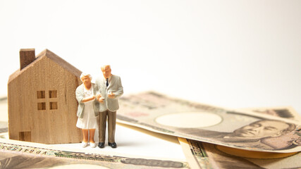 年金暮らしの老夫婦のお金について、生活や相続などの悩み