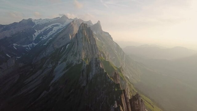 Schweizer Alpen von oben