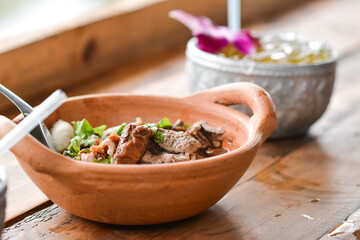 noodle soup whit pork