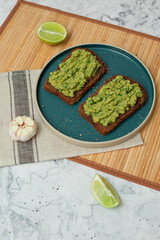 vegetarian toasts with guacamole and egg