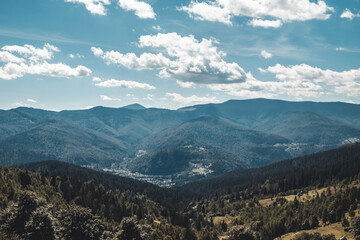 Fototapeta premium summer mountains and blue sky landscape