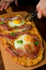 Flatbread pizza with meatballs, marinara sauce, Parmesan cheese and fresh Italian parsley. Classic American or Italian restaurant favorite. Homemade pizza dough with sauces, meats and cheeses.