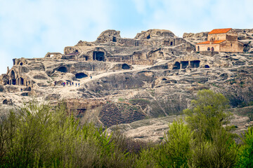 Fototapeta na wymiar Eastern Georgia, the ruins of the cave city of Uplistsikhe.