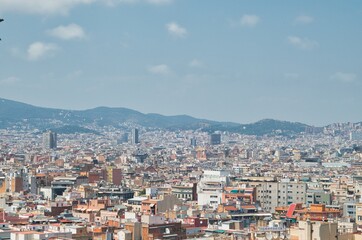 Obraz premium Panoramic view of Barcelona cityscape from the top of the mountain in Barcelona,SPain
