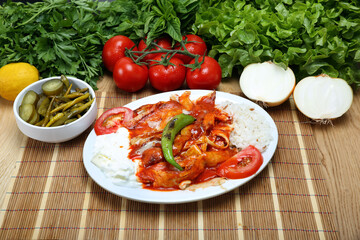 Tavuk Döner İskender,  döner iskender, tavuk döner, chicken donner iskender kebab, chicken donner