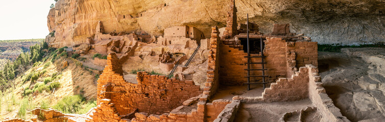 Panorama shot of ruins of old historic clay town in mesa verde national park in america at sunny day