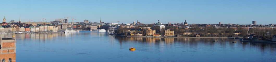 Fototapeta na wymiar boats in Stockholm 