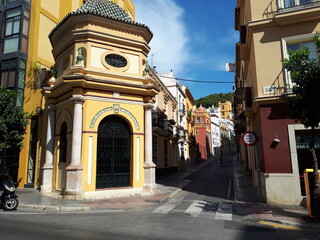 Bâtiment clair Malaga