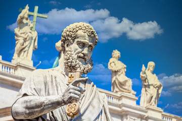 Fototapeta na wymiar Saint Peter statue in front of Saint Peter Cathedral - Rome, Italy - Vatican City
