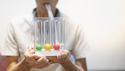 The Tri-ball incentive spirometry is medical equipment for elderly or patient with post operation.