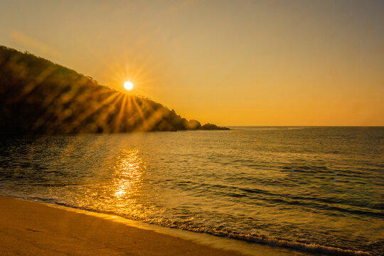 Intenso Amanecer