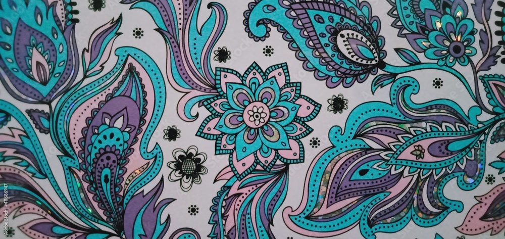 Wall mural pattern with paisley