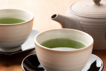 温かい緑茶